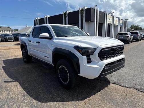 2024 Toyota Tacoma TRD Off Road