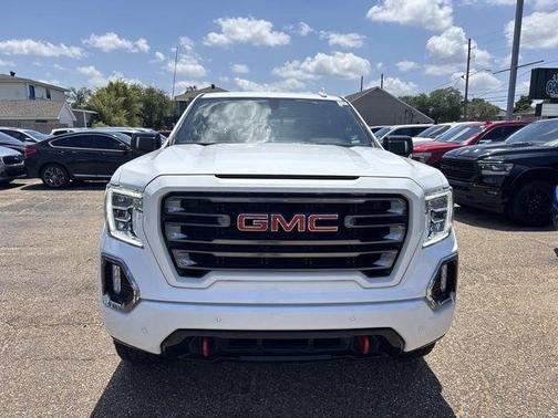 Summit White 2022 GMC Sierra 1500 Limited AT4