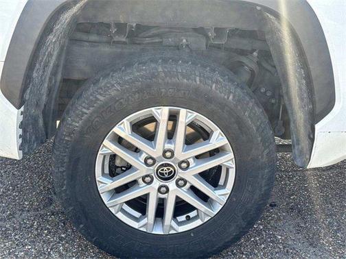 2022 Toyota Tundra SR5