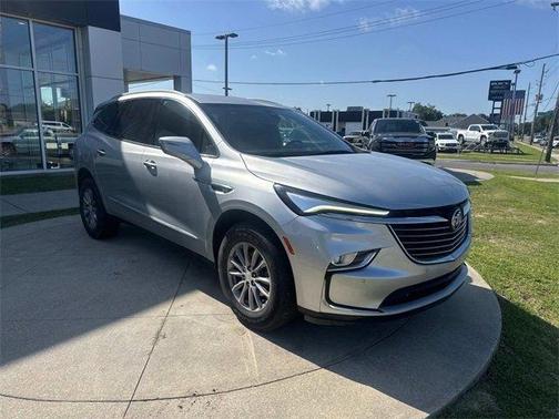 2022 Buick Enclave Essence