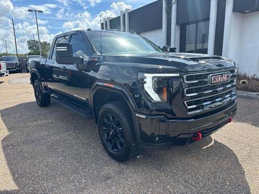 2025 GMC Sierra 2500 AT4