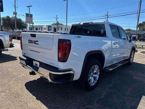 2022 GMC Sierra 1500 Limited SLT