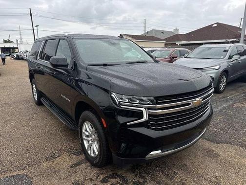 Black 2022 Chevrolet Suburban LT