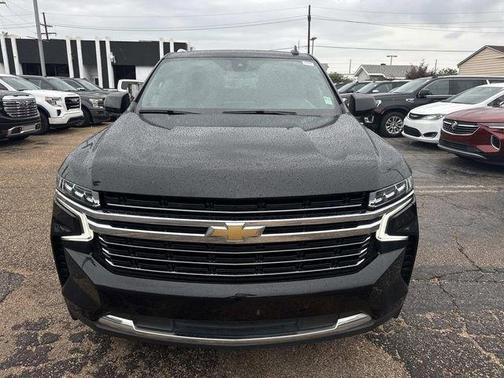 Black 2022 Chevrolet Suburban LT