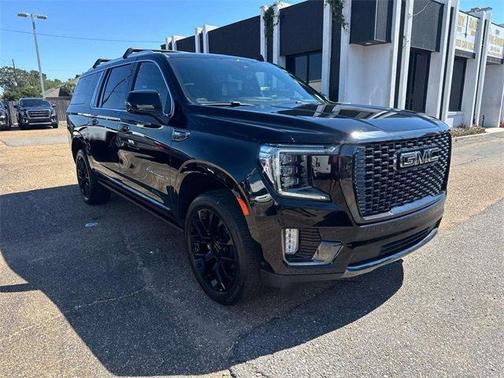 2023 GMC Yukon XL Denali Ultimate