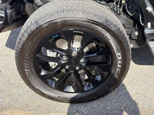 Black Clearcoat 2022 Jeep Wrangler Unlimited 4xe Sahara