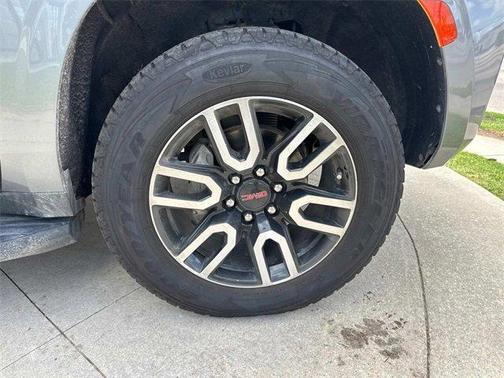 2021 GMC Yukon AT4