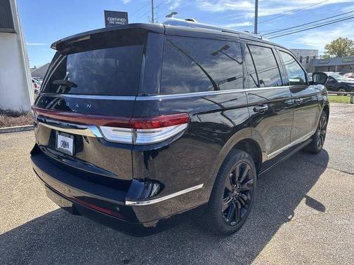 2023 Lincoln Navigator Reserve