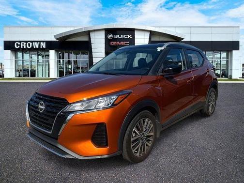 2023 Nissan Kicks SV