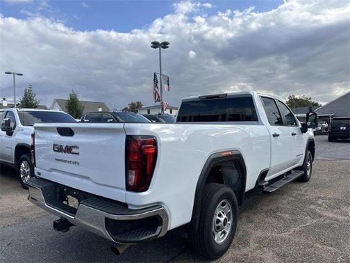 2024 GMC Sierra 2500 Pro