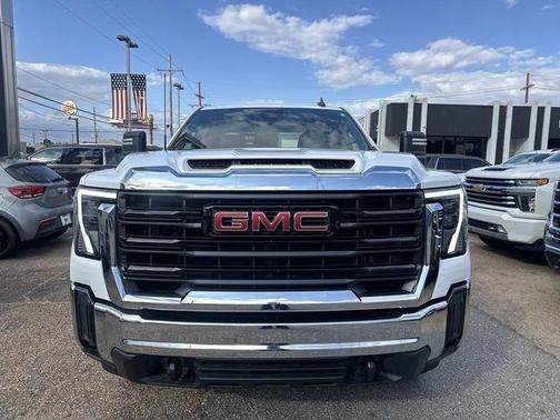 2024 GMC Sierra 2500 Pro