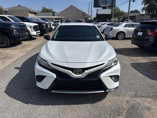 Pearl 2019 Toyota Camry XSE