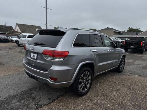 Billet Silver Metallic Clearcoat 2018 Jeep Grand Cherokee Overland