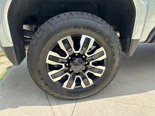 2025 GMC Sierra 2500 Denali Ultimate