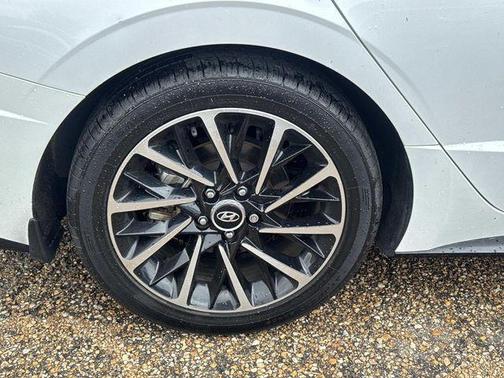 Quartz White 2021 Hyundai SONATA Limited