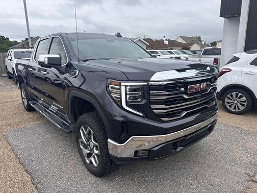 Titanium 2024 GMC Sierra 1500 SLT