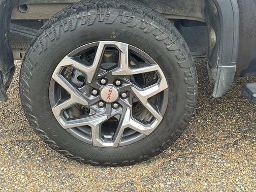 Titanium 2024 GMC Sierra 1500 SLT