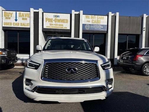 2022 INFINITI QX80 Luxe