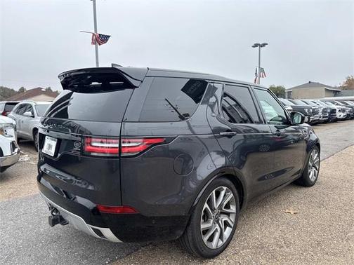 2020 Land Rover Discovery Landmark