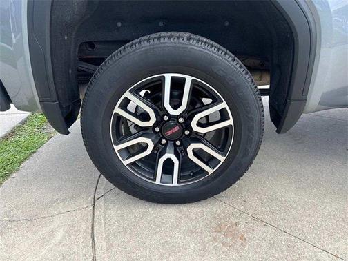 2019 GMC Sierra 1500 AT4