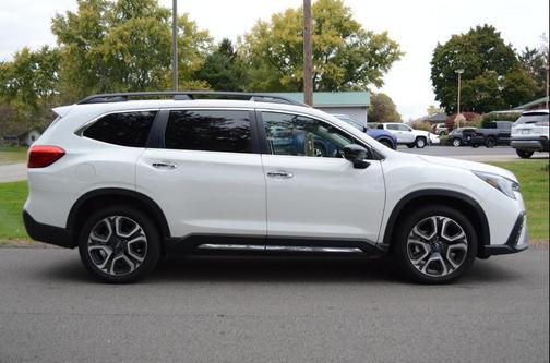 2024 Subaru Ascent Touring 7-Passenger