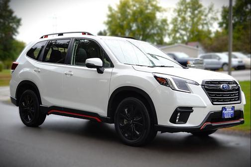 2024 Subaru Forester Sport