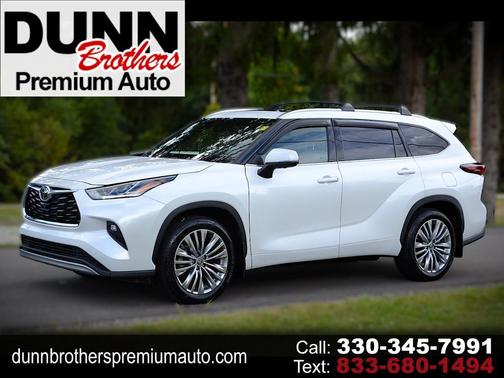 2024 Toyota Highlander Platinum