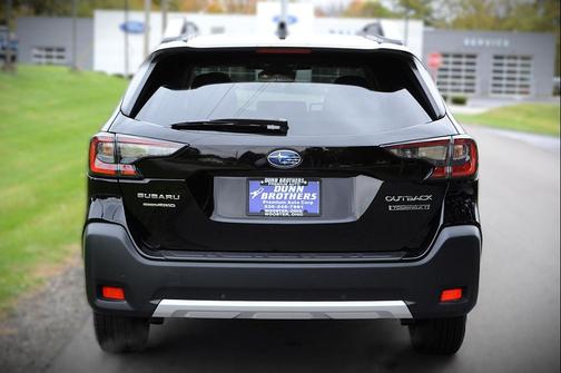 2024 Subaru Outback Touring XT