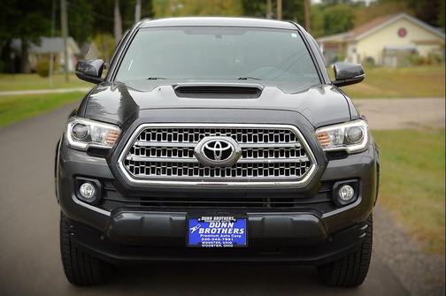 2017 Toyota Tacoma TRD Sport
