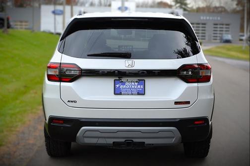 2025 Honda Pilot TrailSport