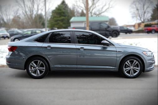 2020 Volkswagen Jetta 1.4T R-Line