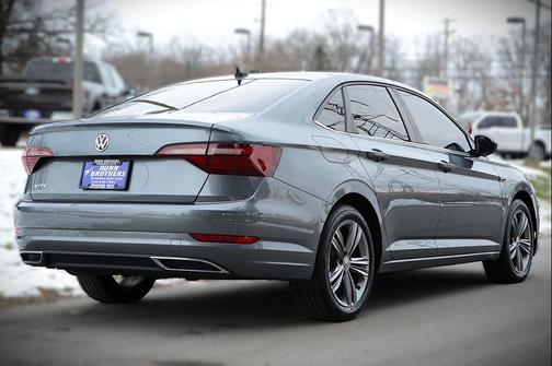 2020 Volkswagen Jetta 1.4T R-Line