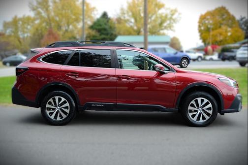 2021 Subaru Outback Premium