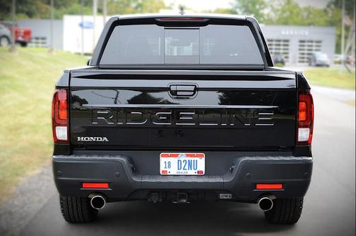 2024 Honda Ridgeline Black