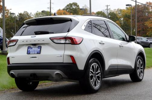 Photo 5 of 41 of 2020 Ford Escape SEL