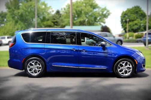 2020 Chrysler Pacifica Limited