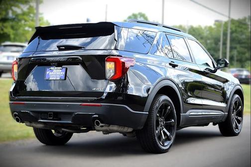 2023 Ford Explorer ST-Line