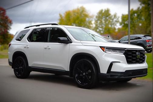 2023 Honda Pilot AWD Elite