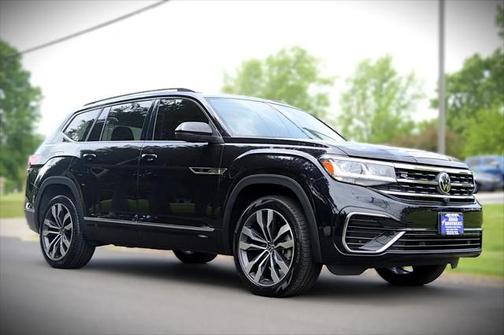 2023 Volkswagen Atlas 3.6L SEL Premium