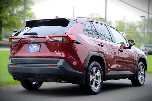 2023 Toyota RAV4 Hybrid XLE