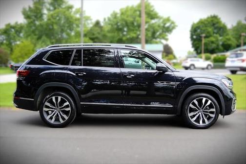 2023 Volkswagen Atlas 3.6L SEL Premium