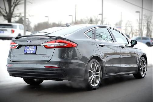 2020 Ford Fusion Hybrid Titanium