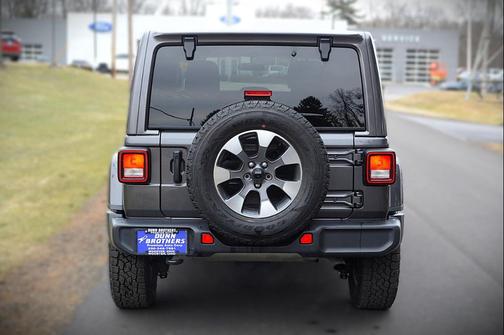 2021 Jeep Wrangler Unlimited Sahara