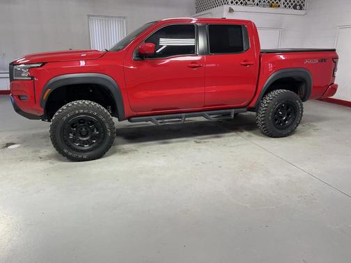 2022 Nissan Frontier PRO-4X