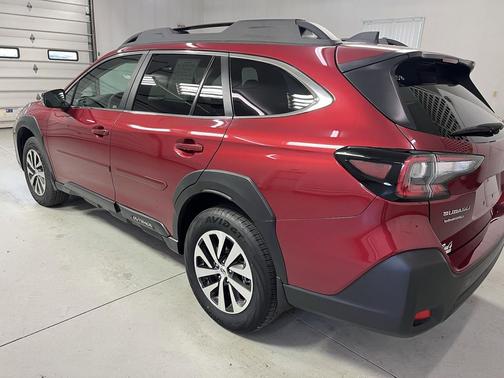 Crimson Red Pearl 2025 Subaru Outback Premium