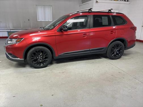 2019 Mitsubishi Outlander LE