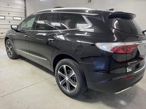 2022 Buick Enclave AWD Essence