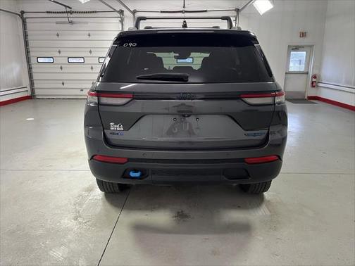 2023 Jeep Grand Cherokee 4xe Trailhawk