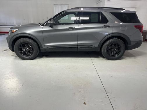 Carbonized Gray Metallic 2022 Ford Explorer Timberline