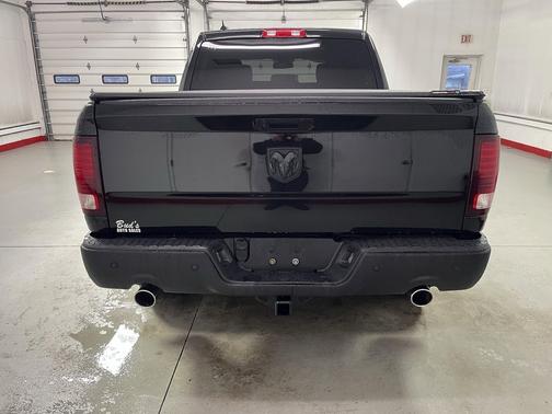 2021 RAM 1500 Classic Warlock Crew Cab 4x4 5'7' Box